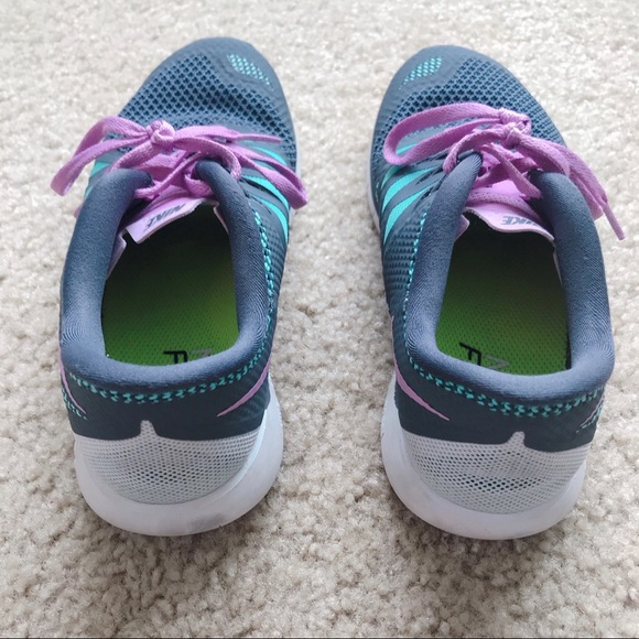 NIKE Free Run Sneakers Athletic Running Gym Shoes - Picture 2 of 5